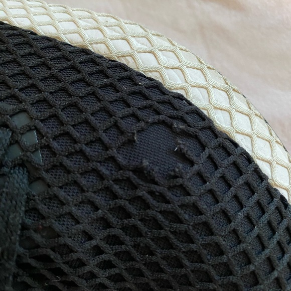 Addias Deerupt Runner Alphatype Mens size 11 - Picture 9 of 14